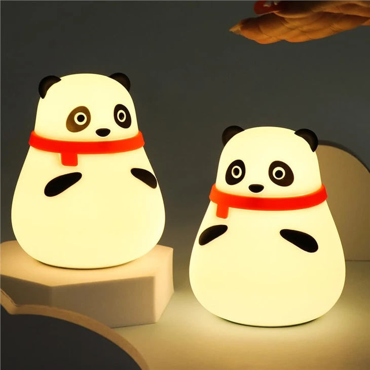 Sou entènèt jwèt Panda lannwit limyè